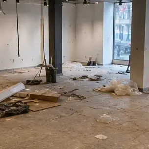 Local commercial — fin de chantier avant nettoyage